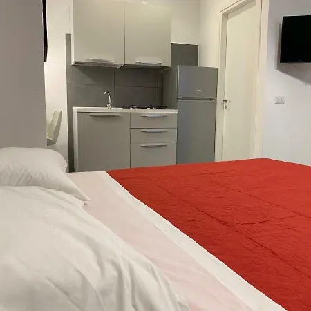 Riccardi's Bed & Breakfast 3*
